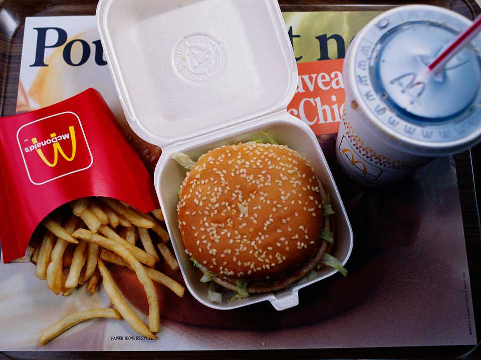 最初に全米で販売されたとき、ビッグマックは45セントだった