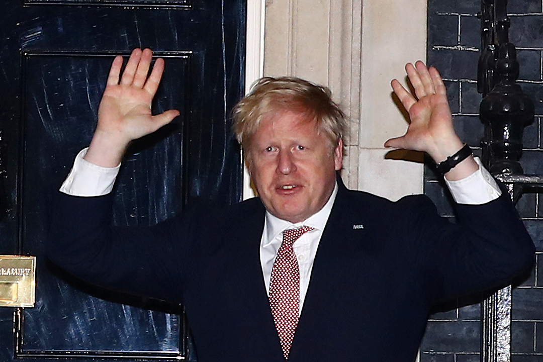 karakama_corona_johnson