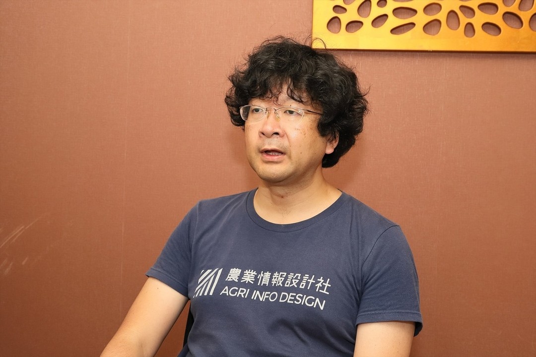 濱田さん、話し姿2