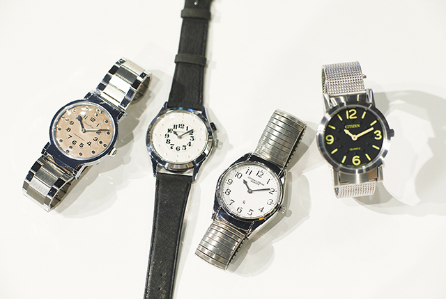 シチズンの視覚障害者対応腕時計の歴代モデルの一部