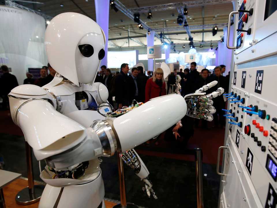 人工知能(AI)