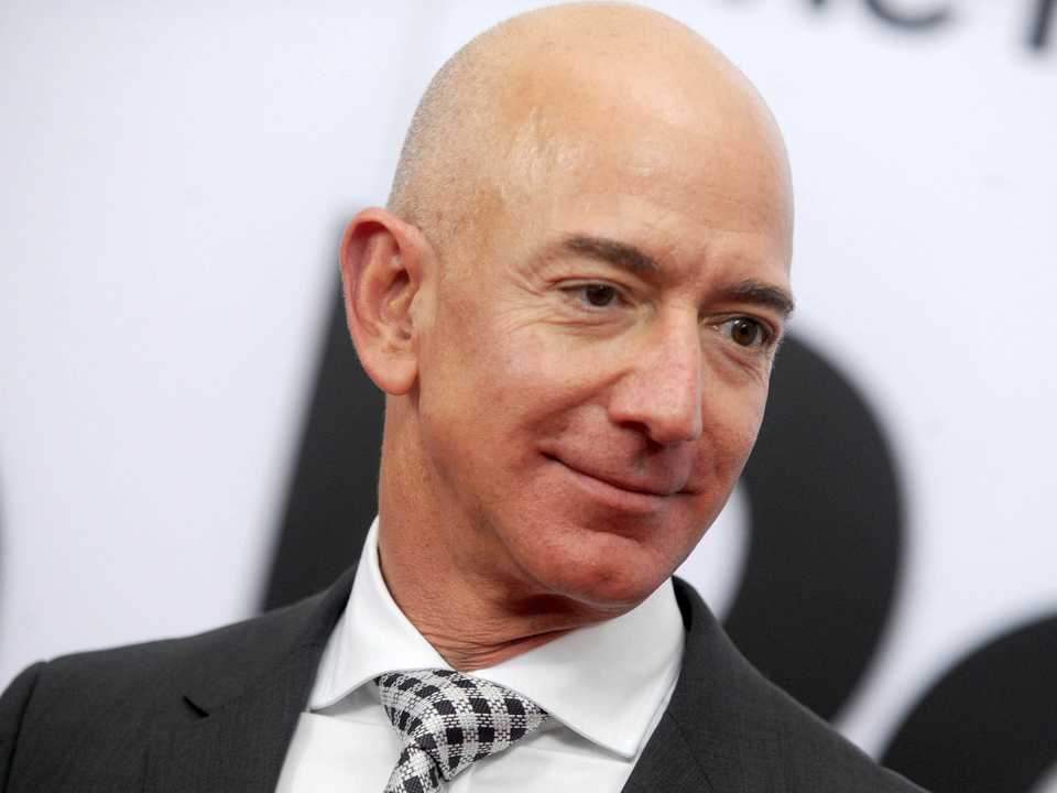 アマゾンのCEO、ジェフ・ベゾスは世界一の金持ちだ。