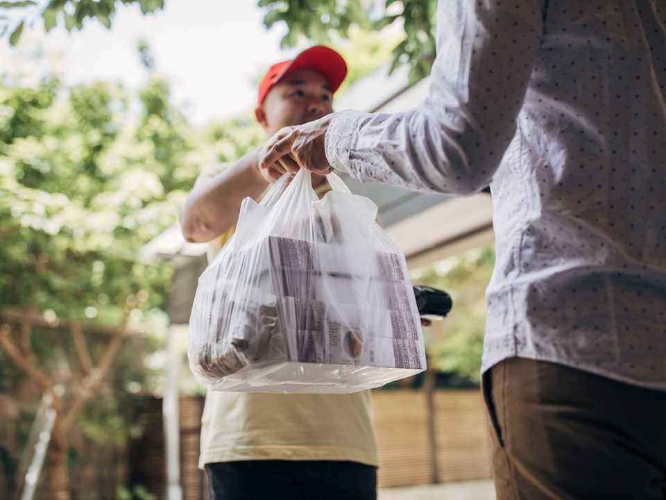 宅配専門飲食店は、パンデミックの困難に立ち向かうのに打ってつけの業態だ。