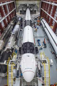 アメリカの有人ロケット発射は9年ぶり スペースxが2人のnasa飛行士を宇宙へ Business Insider Japan アメリカの有人ロケット発射は9年ぶり スペースxが2人のnasa飛行士を宇宙へ Business Insider Japan