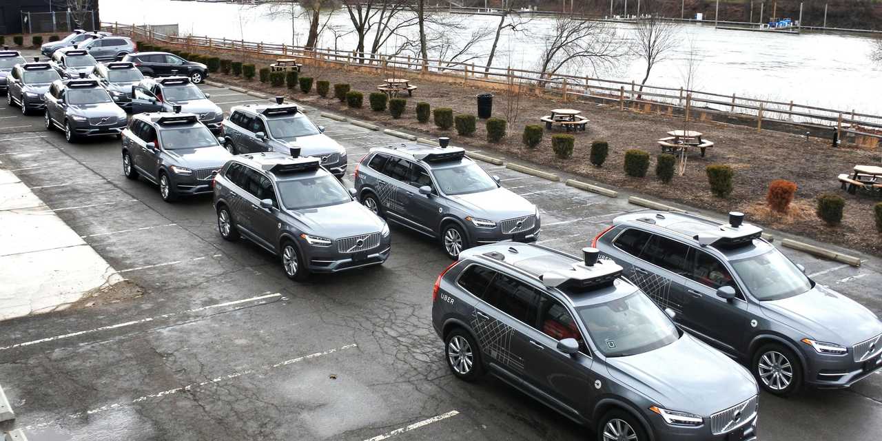 ペンシルベニア州ピッツバーグにあるUberの自動運転テスト車両。