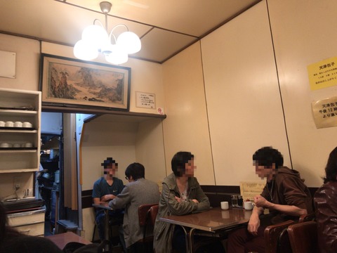 神保町の有名餃子店 スヰートポーヅ 閉店を惜しむ声 消えゆく老舗で変わる街 Business Insider Japan