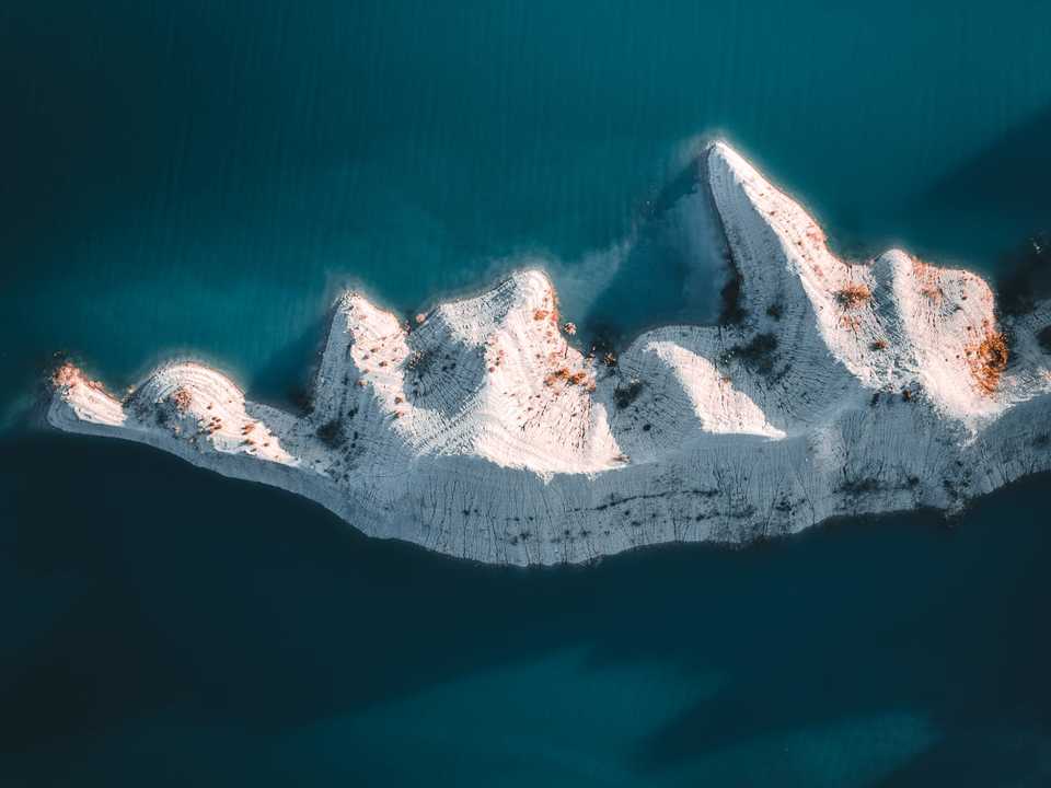 中央ヨーロッパのバッドランド。