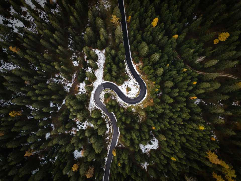 イタリア・アルプスの道。