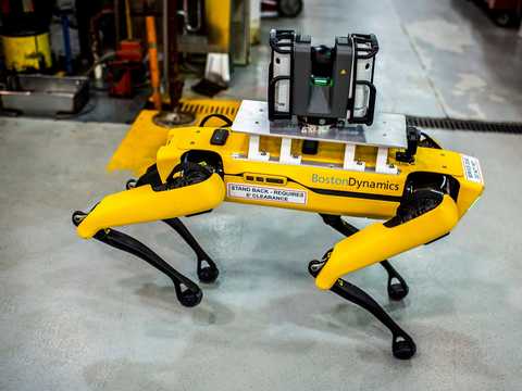 あの犬型ロボットがフォードに就職 工場内のスキャンなどに従事 研修の様子を写真で紹介しよう Business Insider Japan