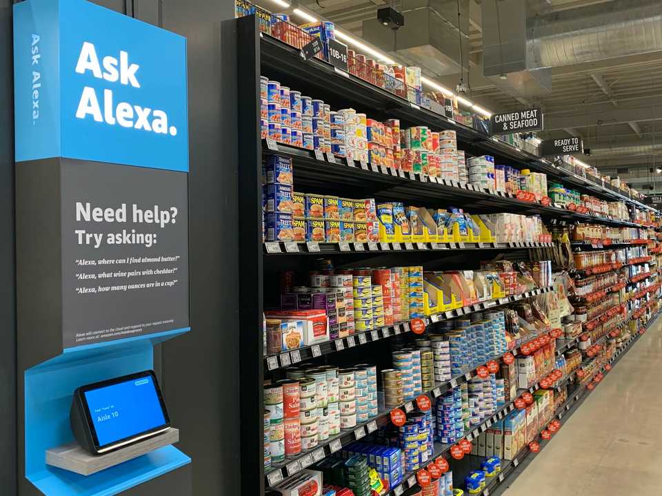 アレクサ・ステーション