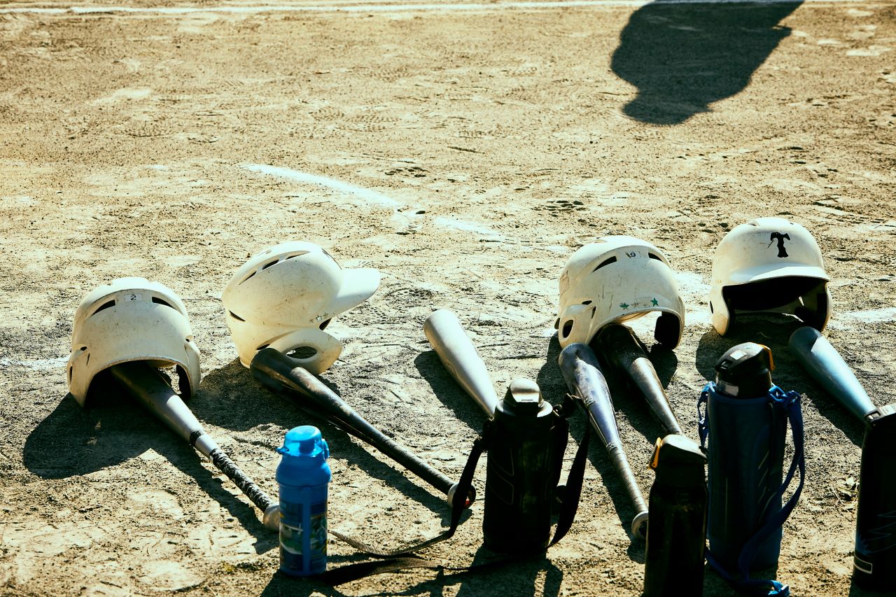 かさむ公立中の部活費用 ユニフォームなど6万円請求も 捻出にダブルワークするシングルマザーも Business Insider Japan