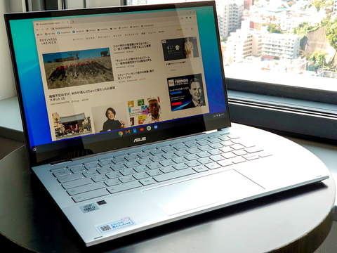 Chromebook 正面