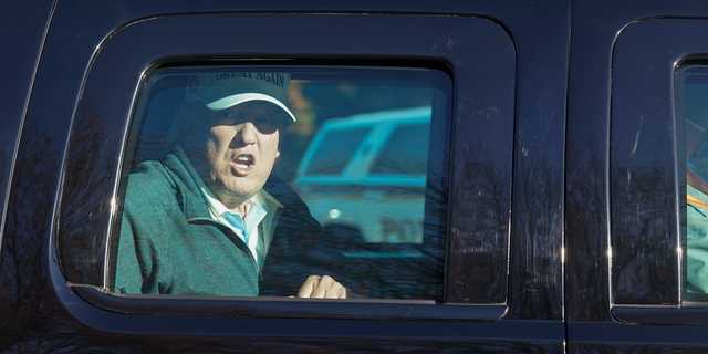 トランプ政権、通常運転で次年度の予算案を準備中...「何も起きていないふりをしている」