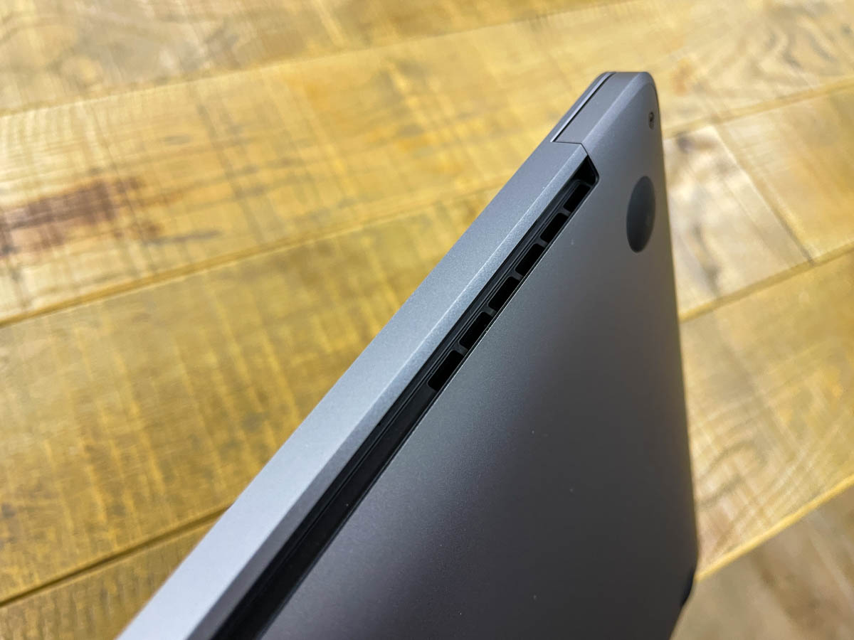 M1MacBookPro-9