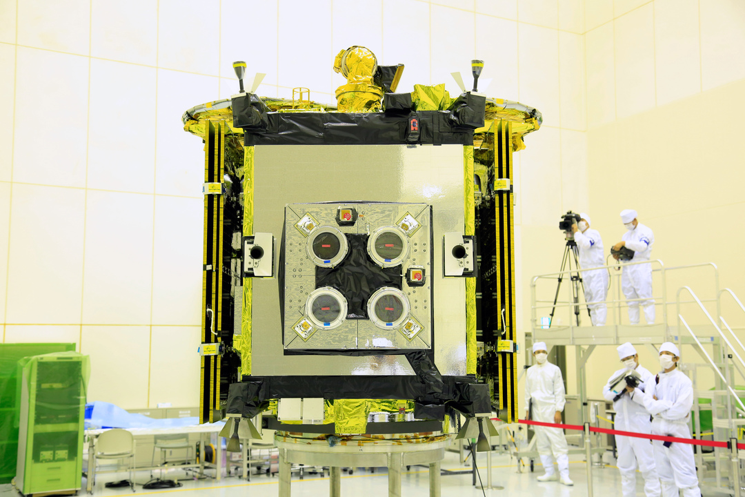 完成したはやぶさ2