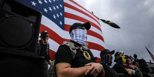 プラウド・ボーイズ