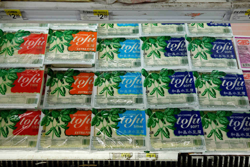 アメリカのスーパーの豆腐売り場