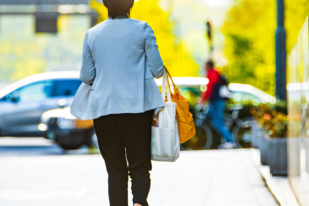 働く女性イメージ