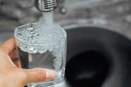 命に関わることも あなたが水を飲み過ぎているかもしれない8つのサイン Business Insider Japan