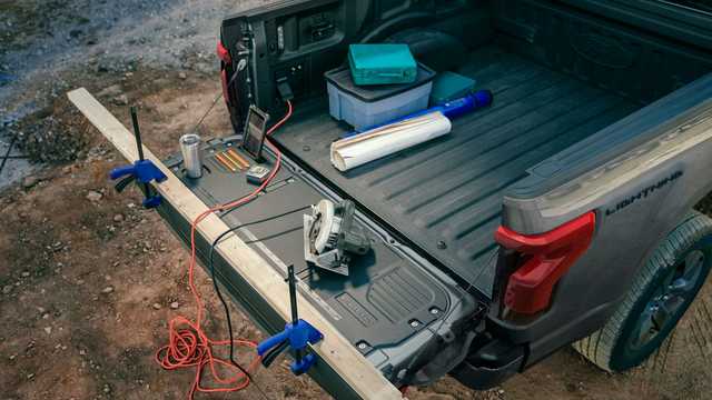 フォード アメリカで最も売れている車 F 150 のev版を発表 最上位モデルにはハンズフリー機能を標準装備 Business Insider Japan