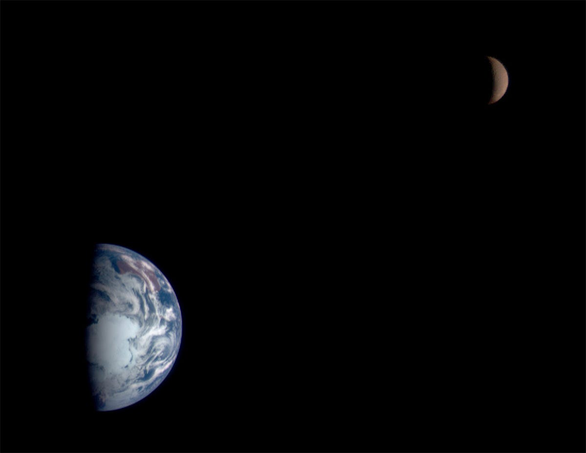 親と子と地球 小惑星「2024 YR4」が地球に衝突したら、何が起きるのか