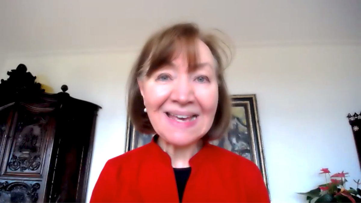 ギンカ・トーゲル教授