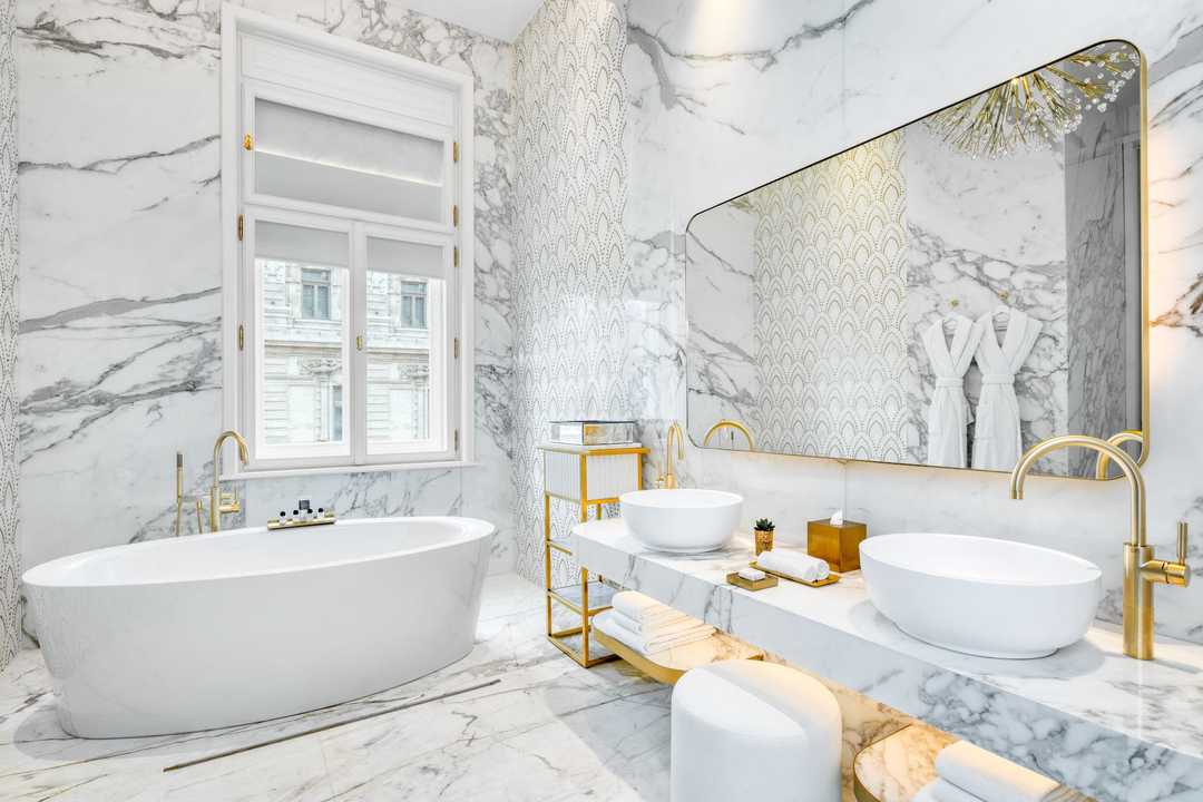 The Royal Suite bathroom.