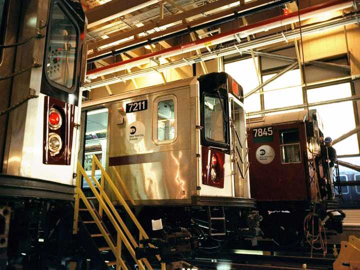 車両