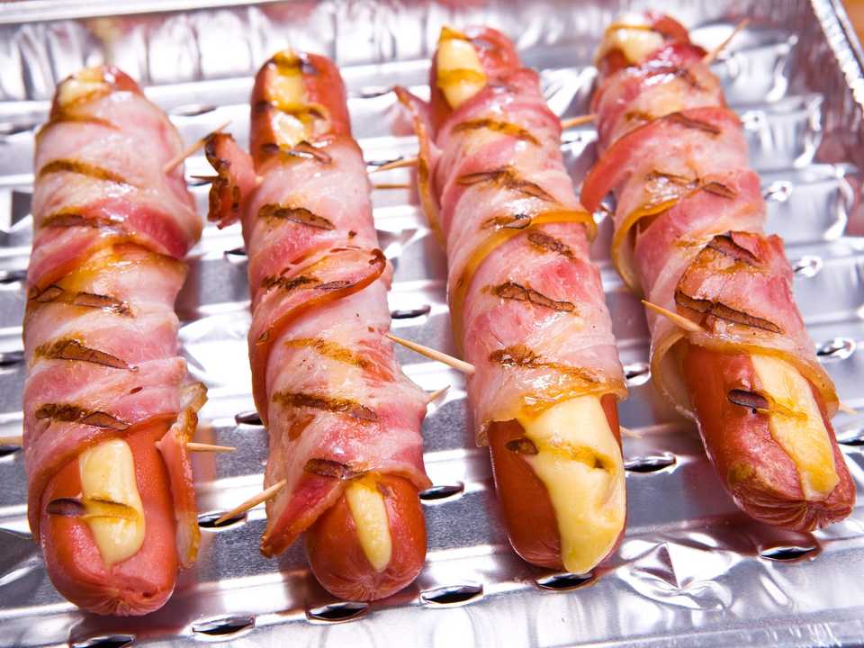 チーズとベーコン