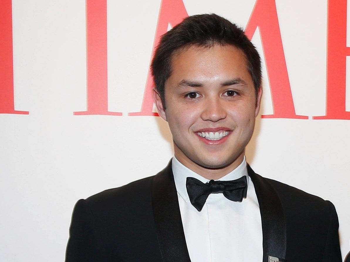 58989cca6e09a8c0078b55f1