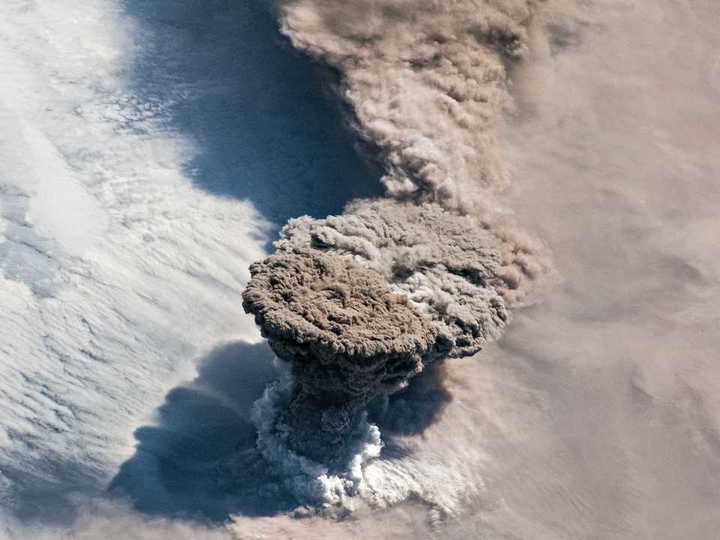 ライコケ火山