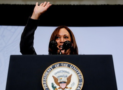 2024年の大統領選にも影響? アメリカ、ハリス副大統領の支持率が28%に低下 —— 最新調査