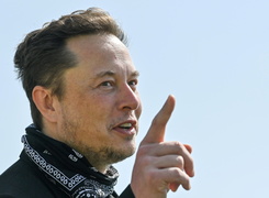 イーロン・マスクはどんな本を読んできたのか?｢世界屈指の起業家｣を育んだ13冊