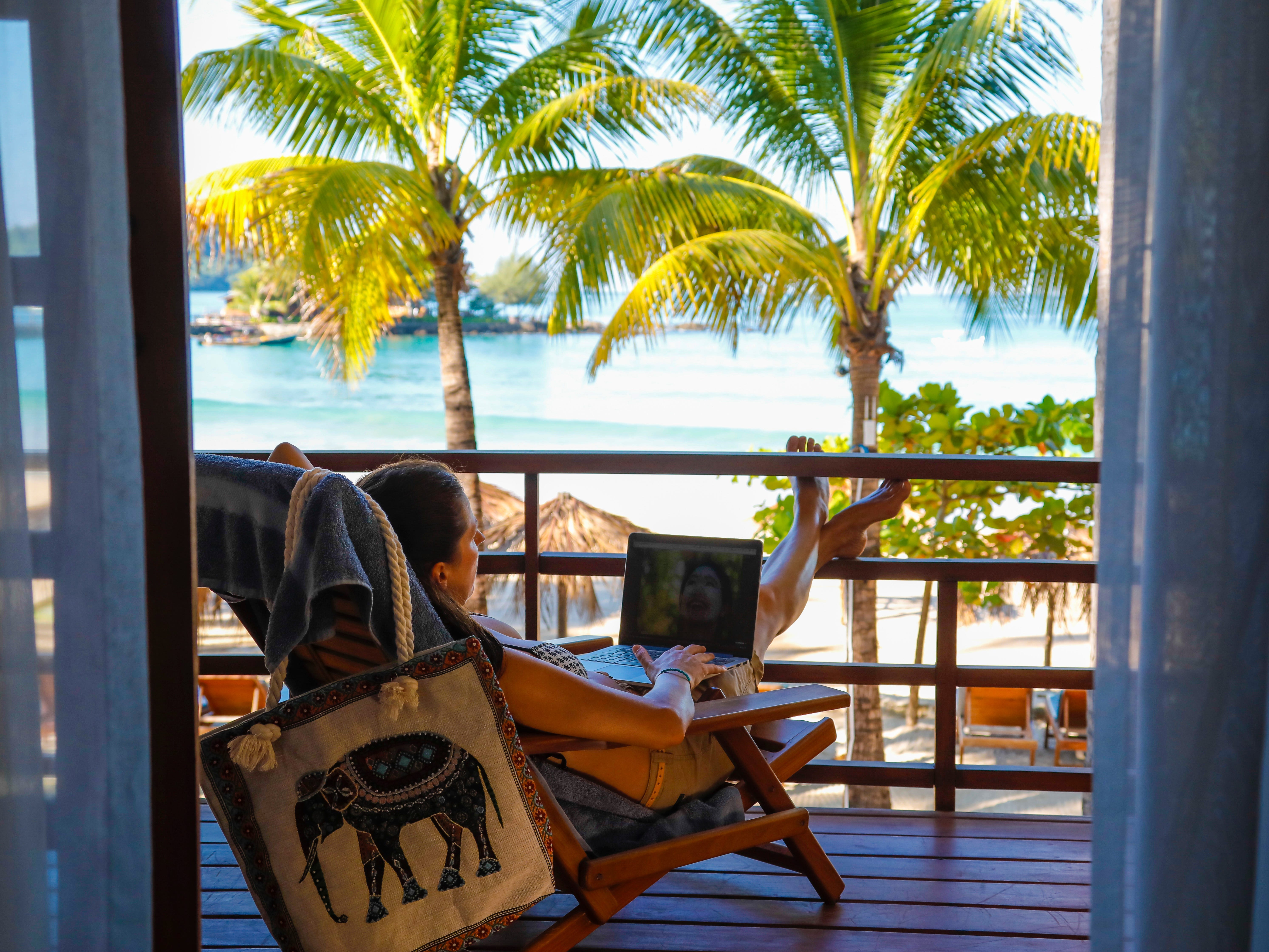 ポルトガルでは勤務時間外の連絡は違法 デジタルノマドを誘致する新労働法を制定 Business Insider Japan