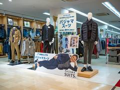 “5万着売れた”テレワーク時代のヒット商品「パジャマスーツ」はAOKIの危機感から生まれた...成功の3つの秘密