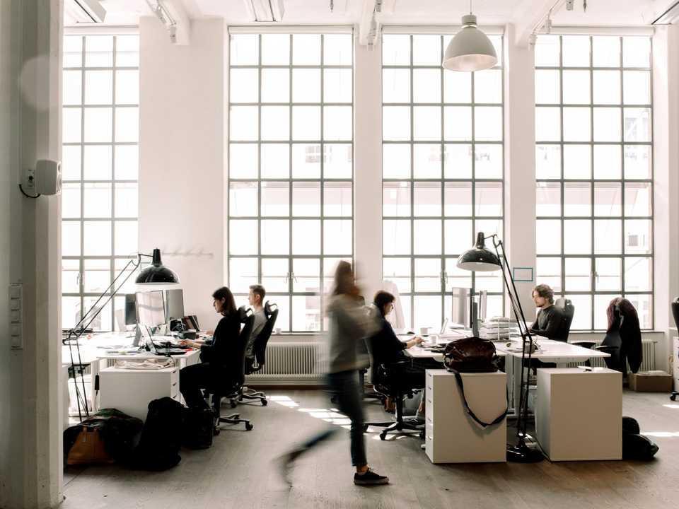  The US is currently at a 45-year low in labor participation rate.Maskot