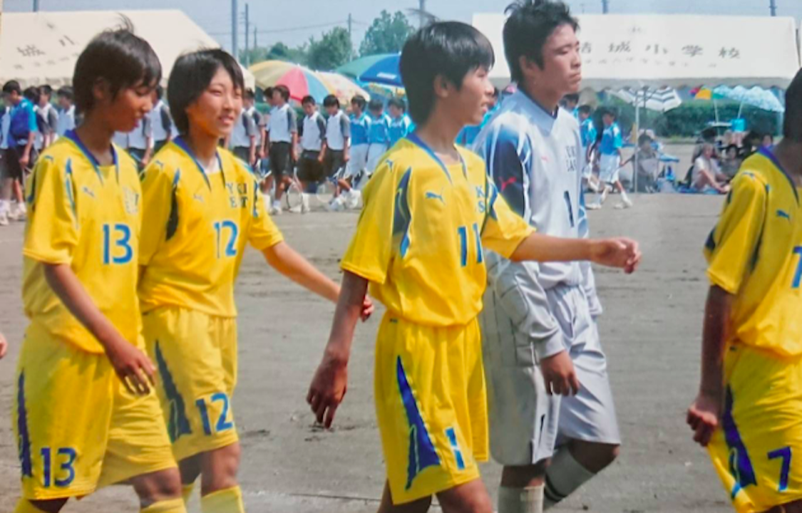 中学時代、男子サッカー部に所属する下山田志帆