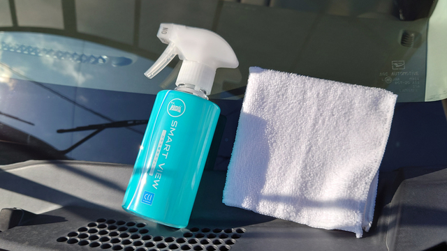 スプレーして拭き取るだけで抜群の撥水力 車のフロントガラスに スマートビュー Business Insider Japan