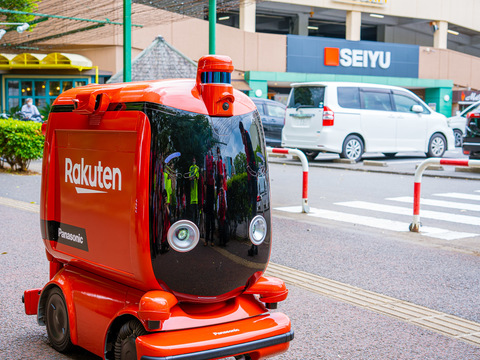 楽天 パナソニックの自動配送ロボットが運行スタート 冷凍食品が30分で到着 を実現 Business Insider Japan