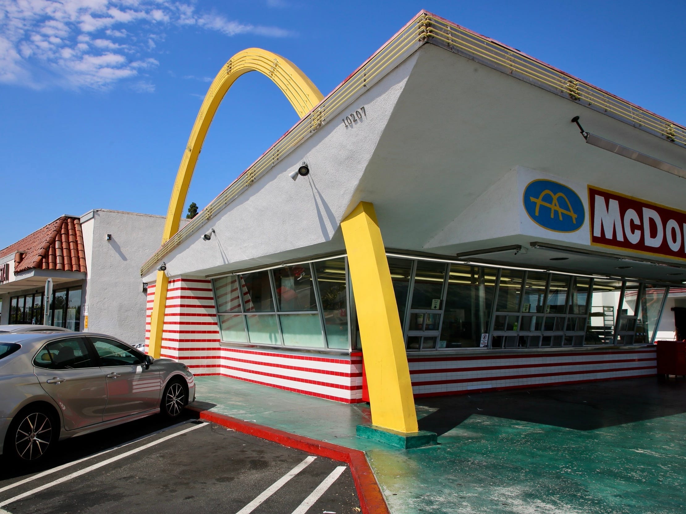 1954 カリフォルニア州ダウニー マクドナルド 1954 カリフォルニア州ダウニー マクドナルド