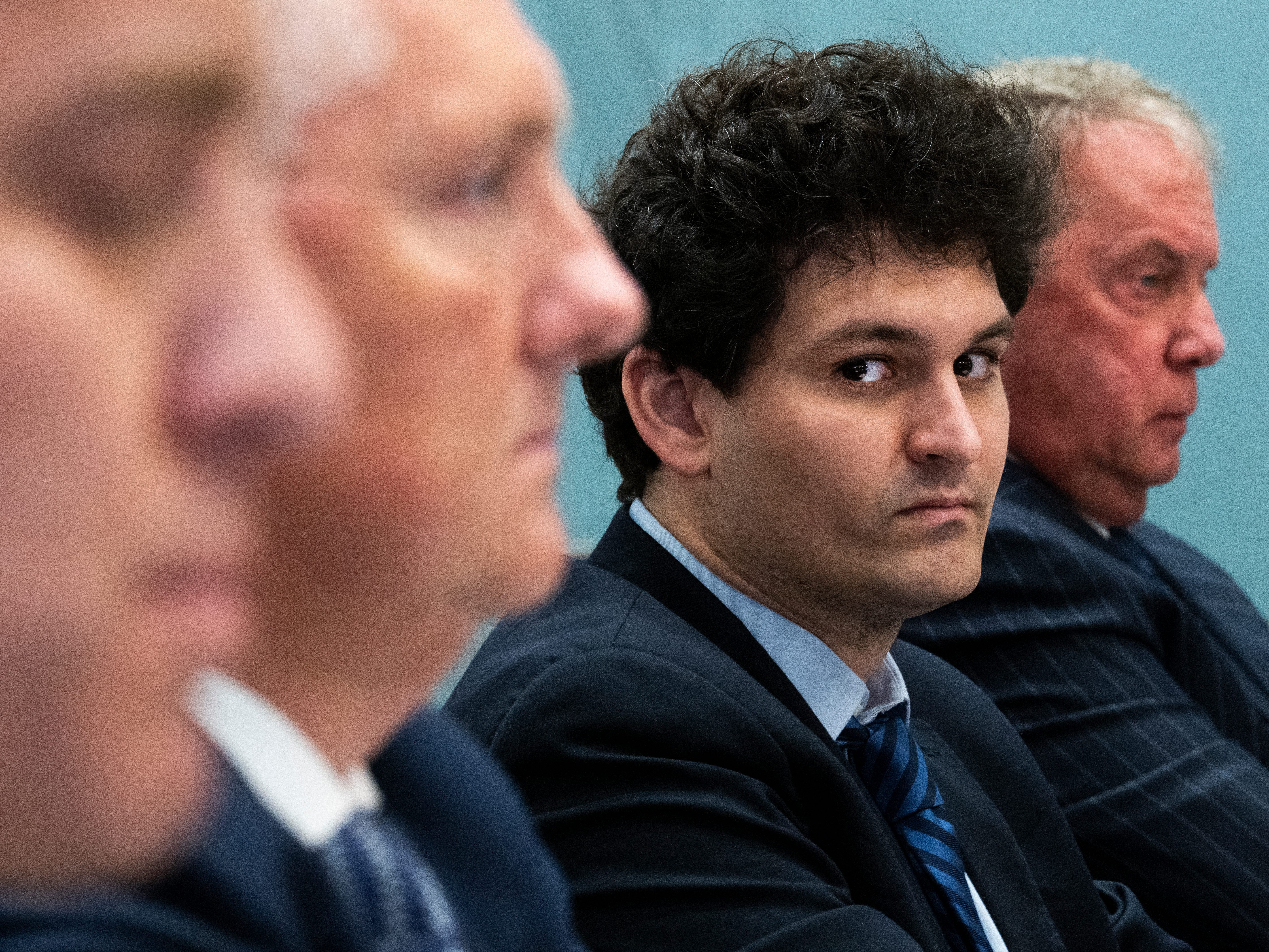 「FTX破綻」を解説…SBFとは誰か、FTXに何が起こったのか、仮想通貨業界にどんな影響があるのか | Business Insider Japan