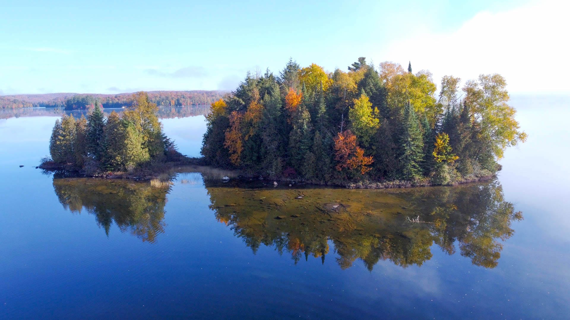 カナダの2つのプライベートアイランドからなる物件が約50万ドルで販売