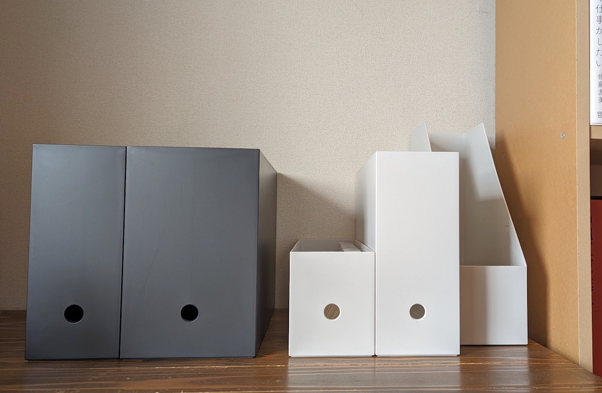 無印の「大定番」ファイルボックスに待望の新色が登場。ダークグレーに