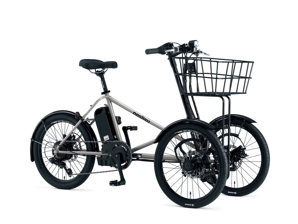 カワサキが作った電動3輪ビークルが36万円で発売。バイクの特許技術を