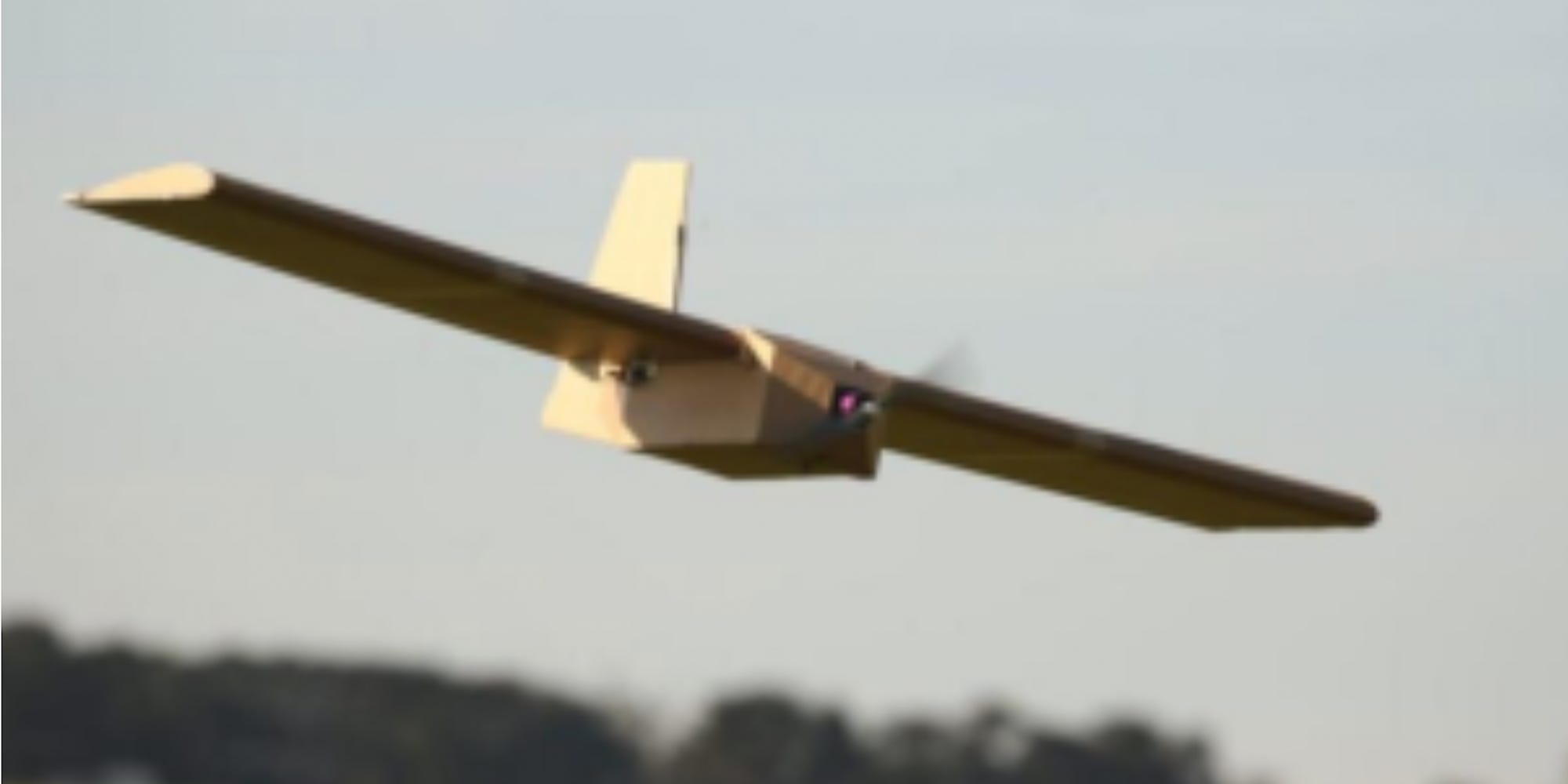 ウクライナ、1機3500ドルの「段ボール製ドローン」を配備…偵察用だが 