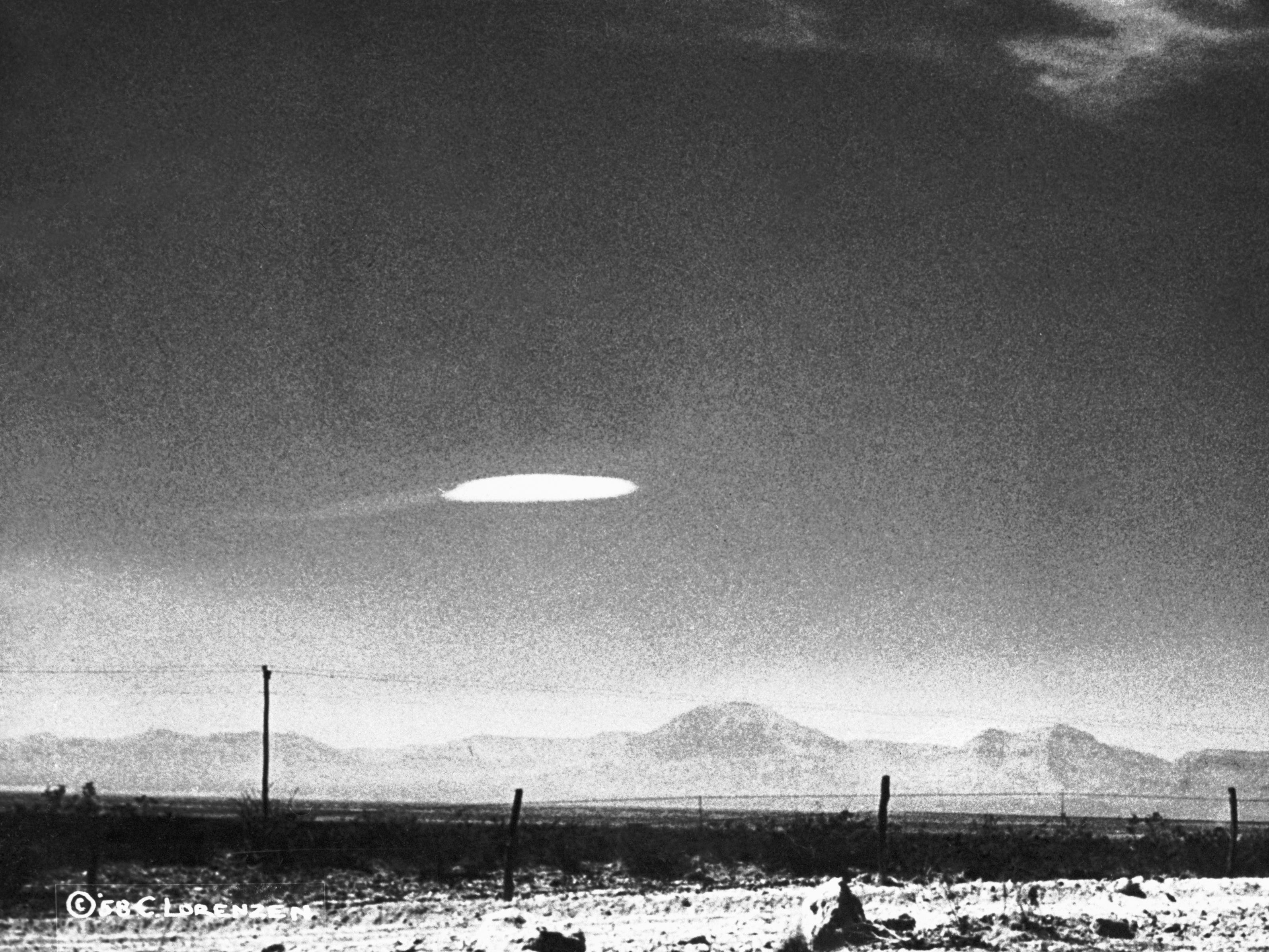 NASA「UFOは飛行機、気球、ドローンなどであり、エイリアンによるもの 