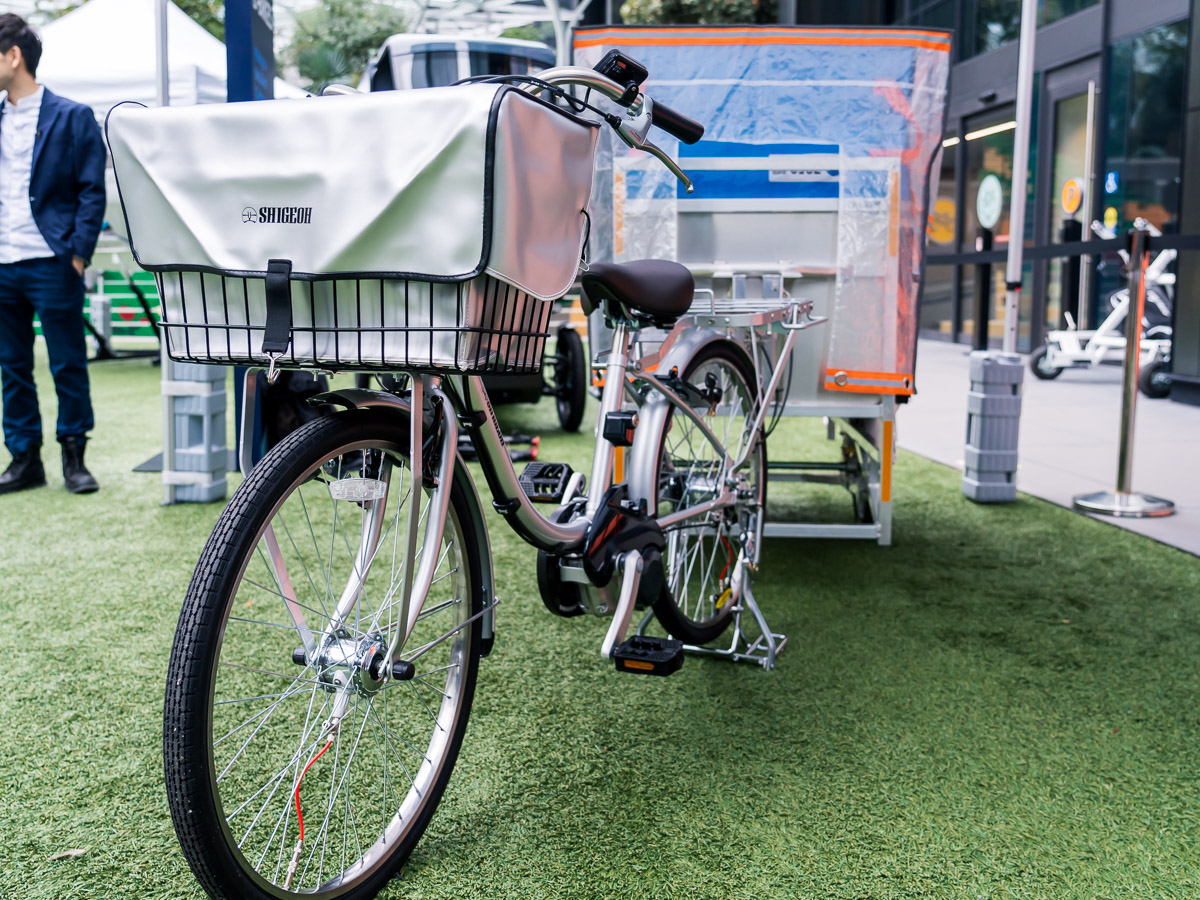Amazonがリヤカー付き電動自転車での配送を正式発表。物流の人手不足に