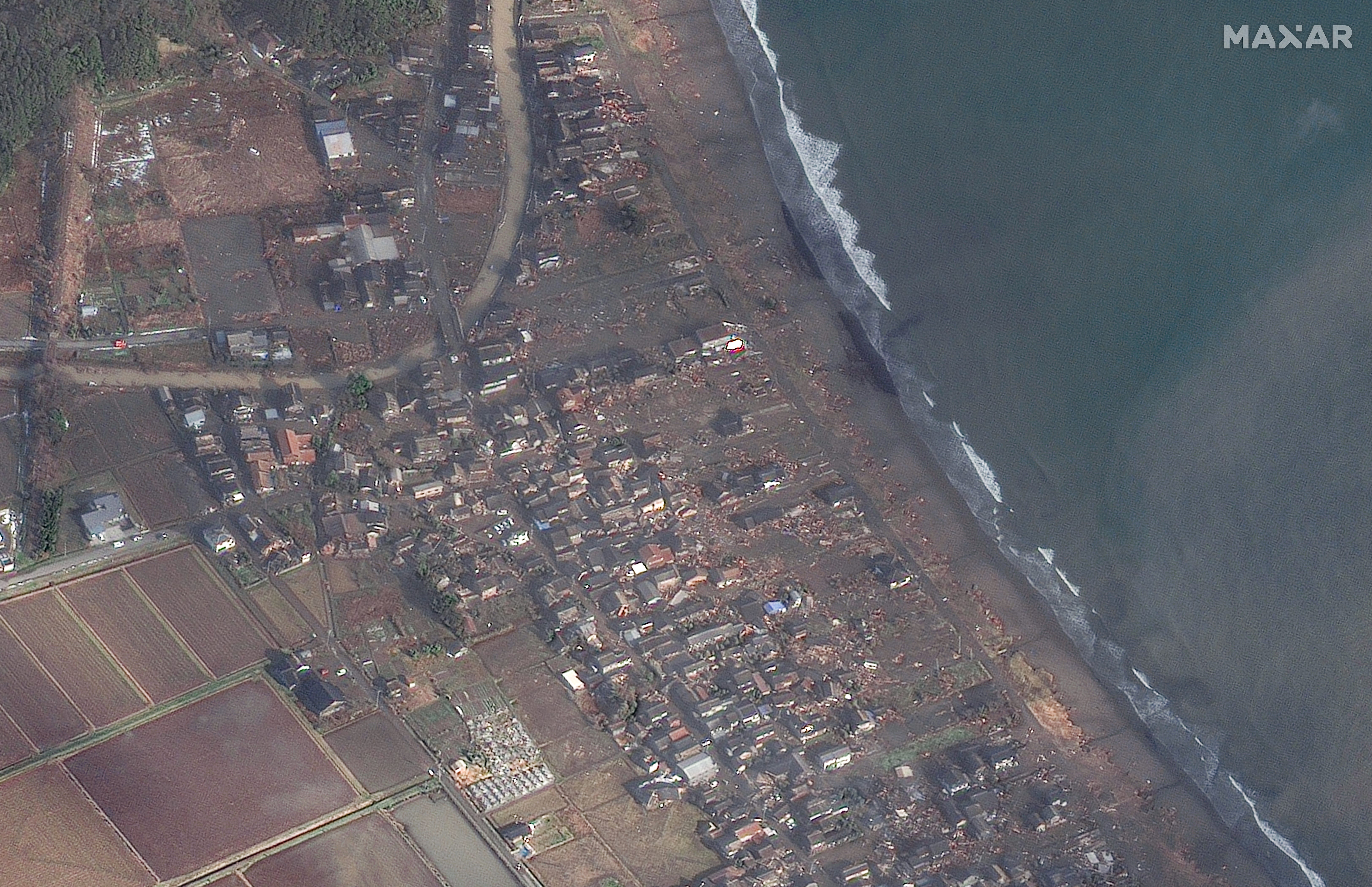 衛星写真が示す、令和6年能登半島地震の甚大な被害 | Business Insider