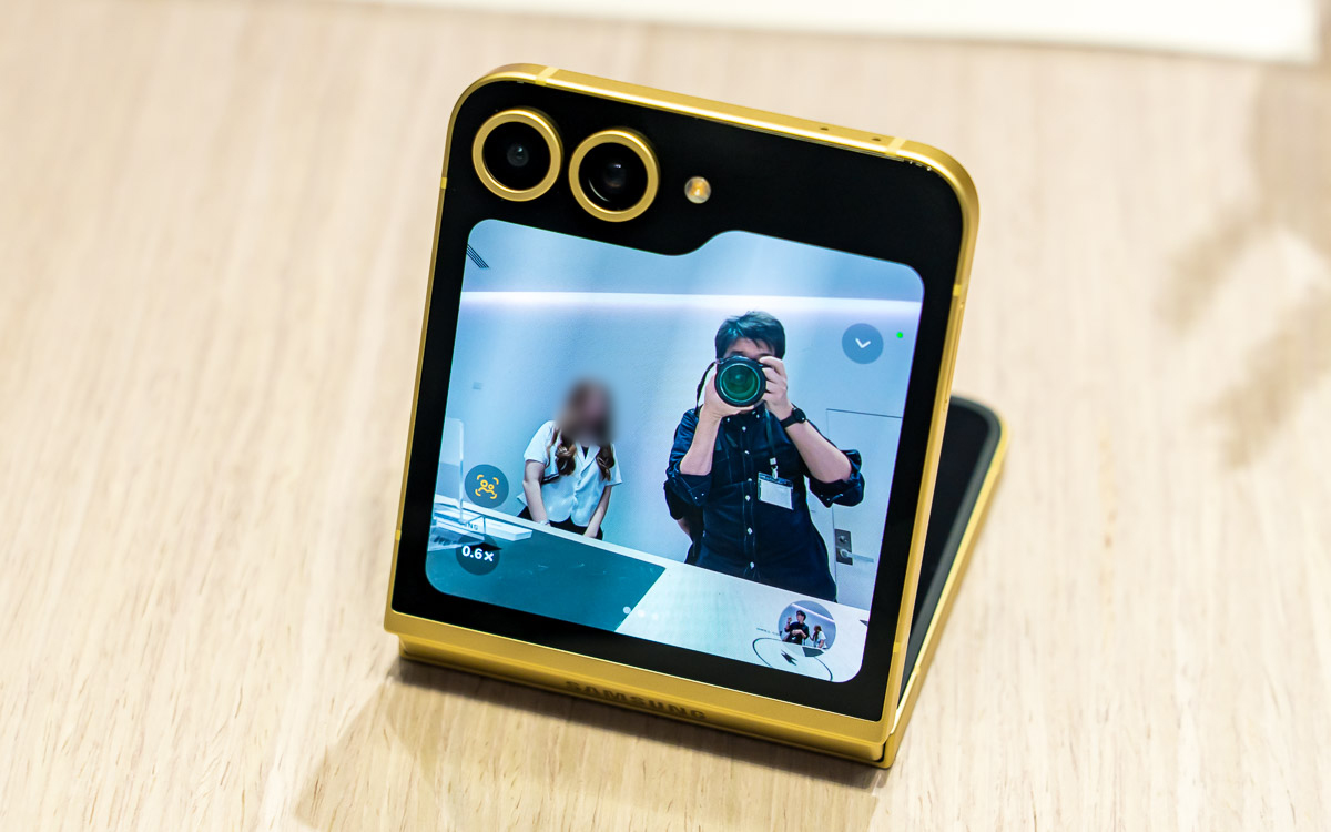 折りたたみ式スマートフォン Galaxy z flip6 Galaxy Z Fold6」「Galaxy Z Flip6」（SIMフリーモデル