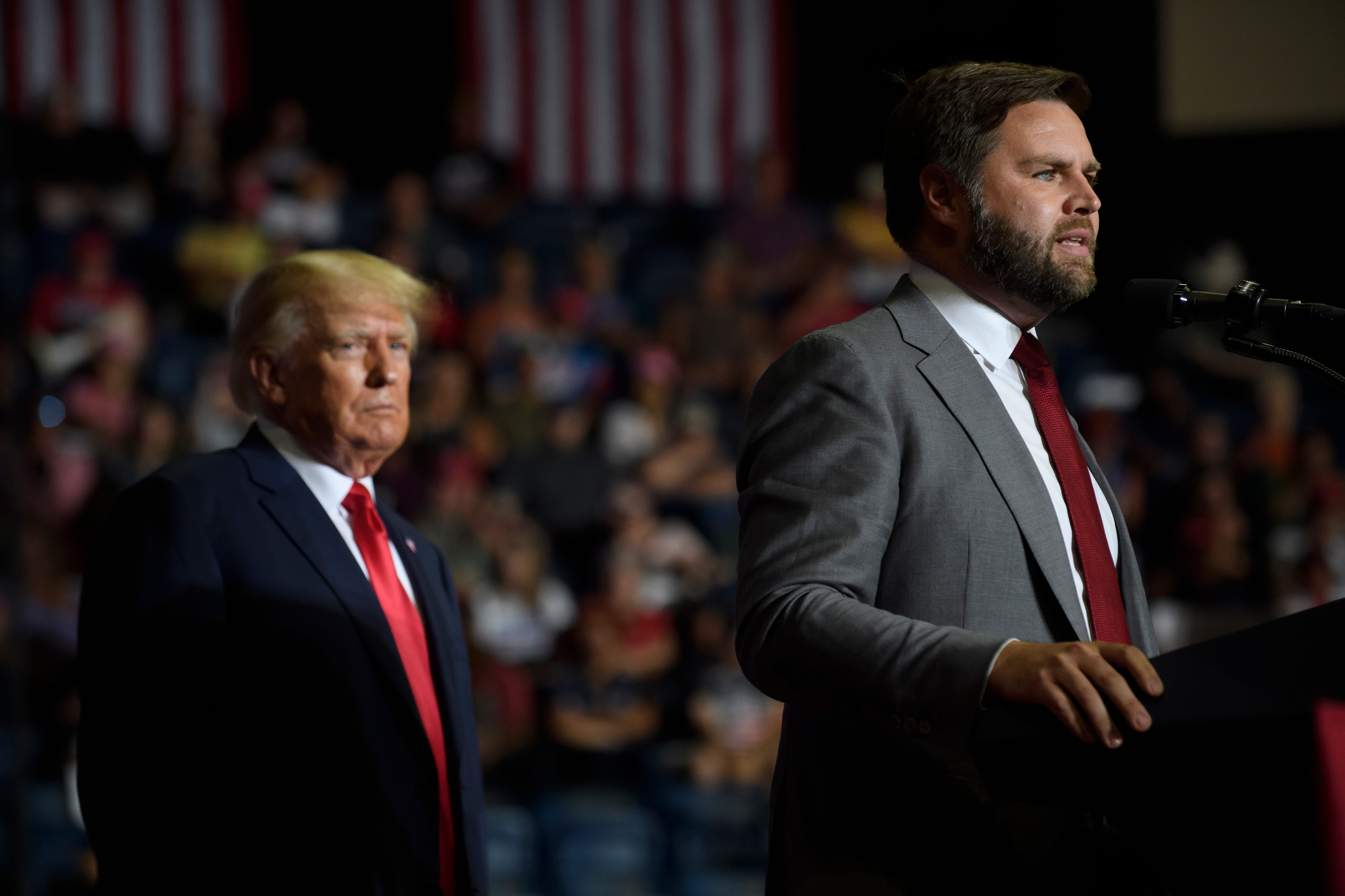 2024米大統領選】MAGAの後継者に？ トランプ前大統領、副大統領候補にJ